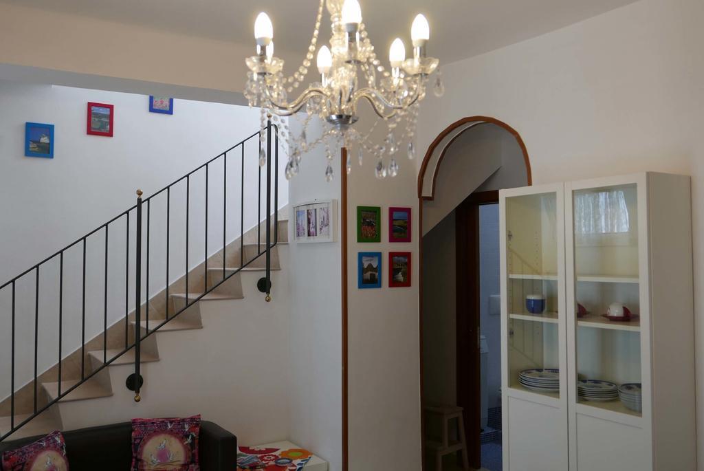 Suite San Pietro Νότσι Δωμάτιο φωτογραφία